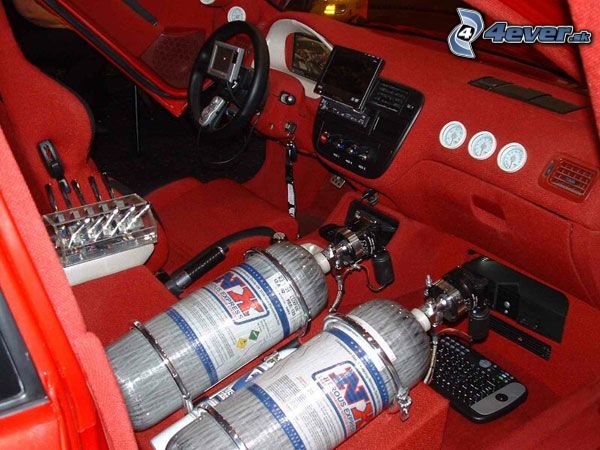 [obrazky.4ever.sk] bomby, auto, tuning 4715149.jpg